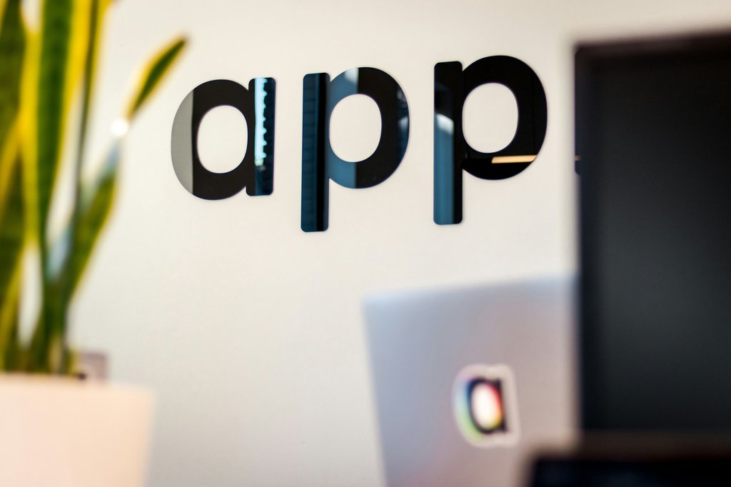 Latency Is the New Downtime: Designing Networks for Real-Time Business Apps
