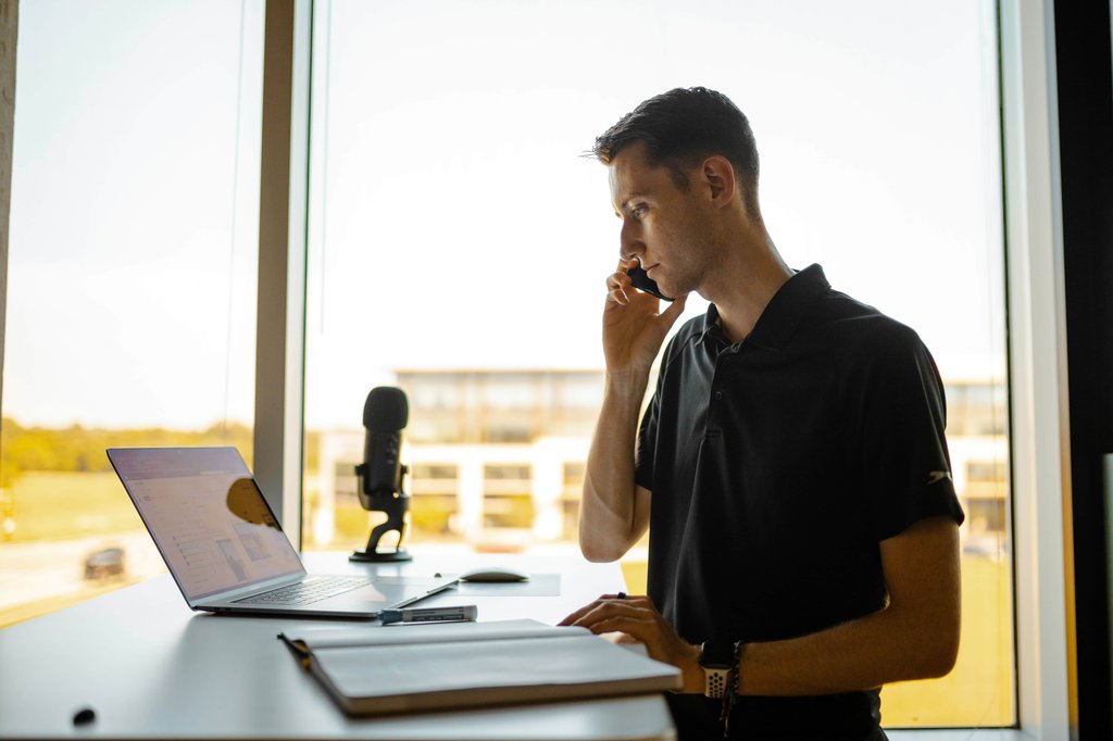 Why Managed Voice Services Are the Backbone of Modern Hybrid Work